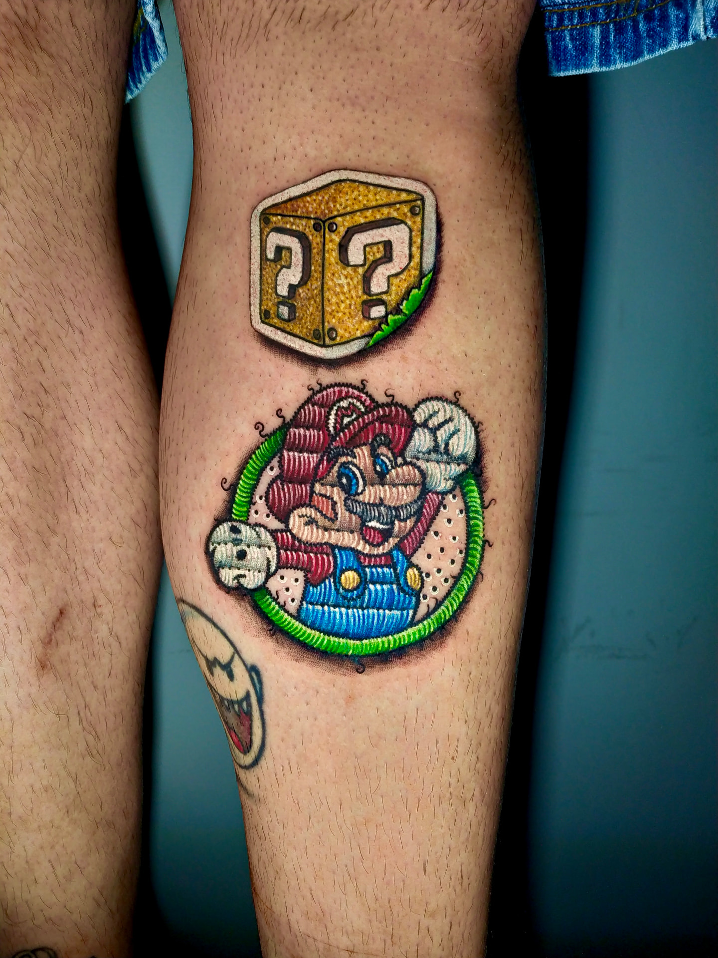Tatuagem patch colorida do Mario por Ricardo
